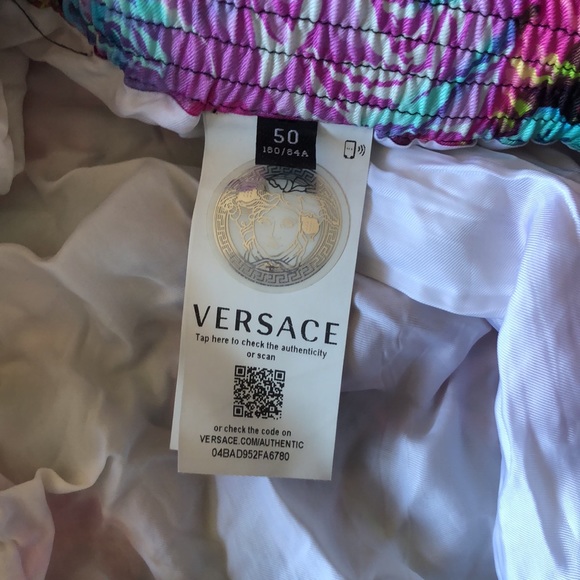 Authentic Versace Men’s Two Piece - Picture 4 of 5